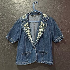 GORDON JAMES Women’s Floral embroidered short Sleeve Denim Blazer Size M
